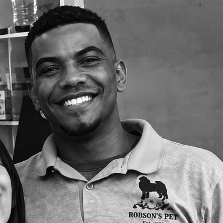 Jackson Shoms, artista colaborador do Coletivo HEAG